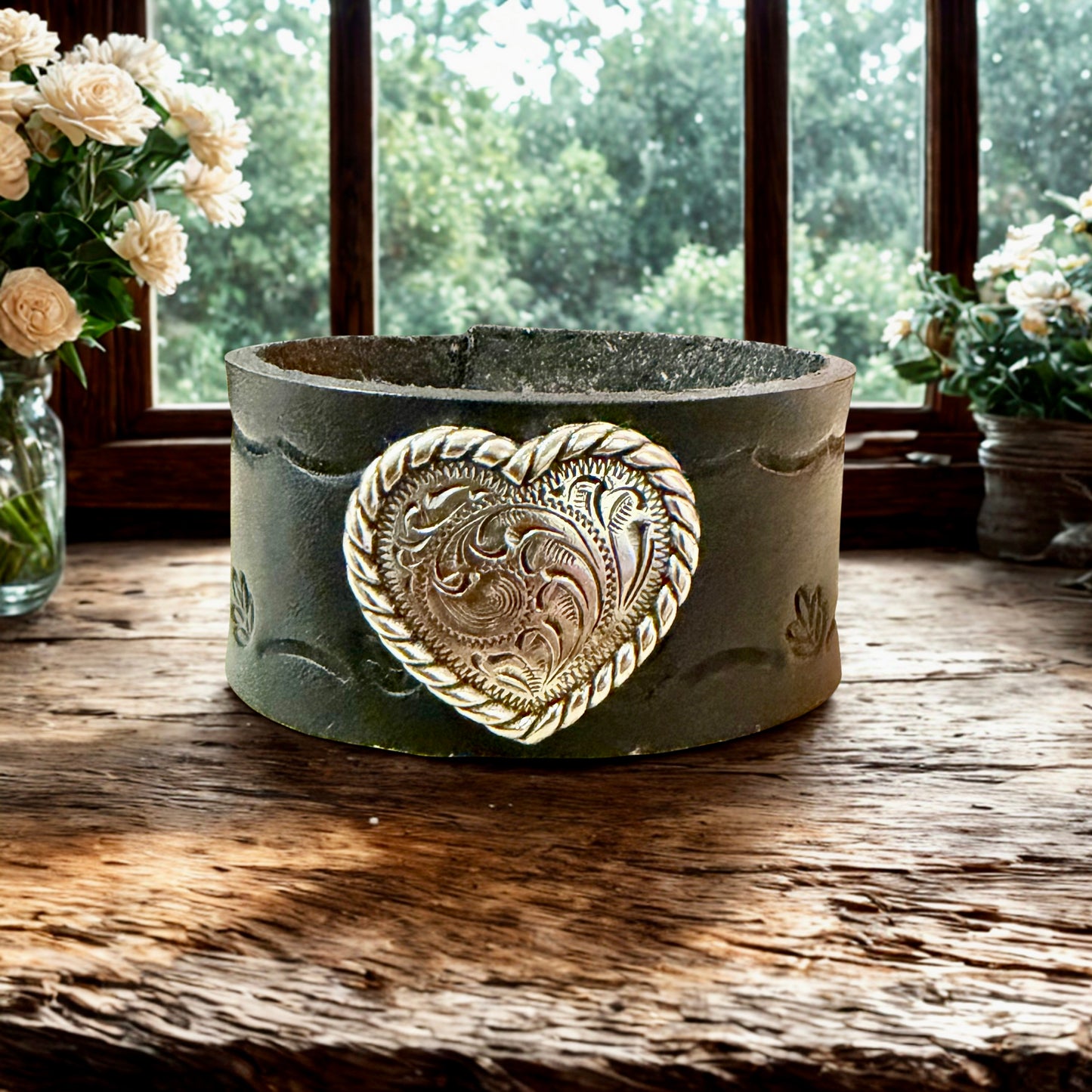 Dusk Cuff