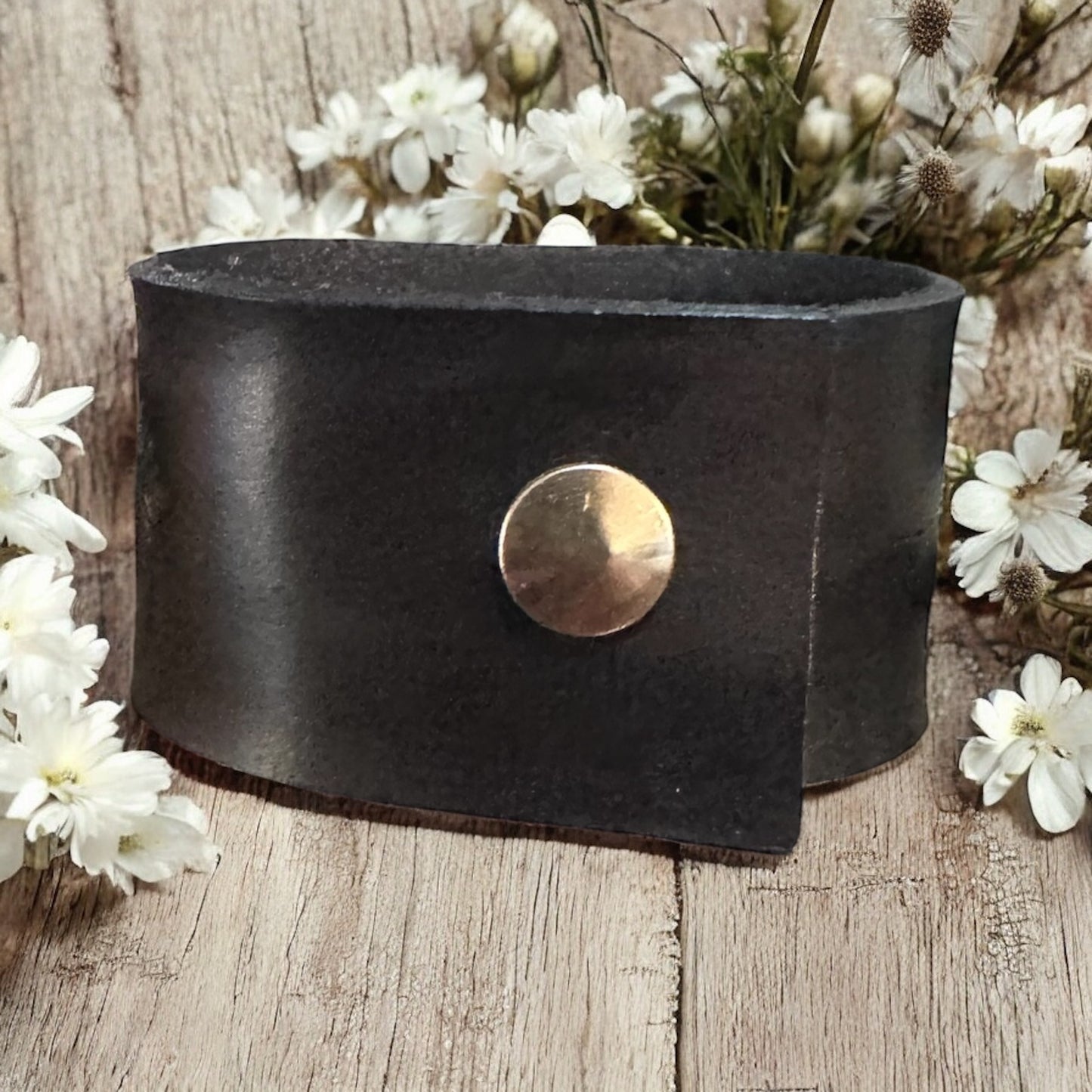 Dusk Cuff